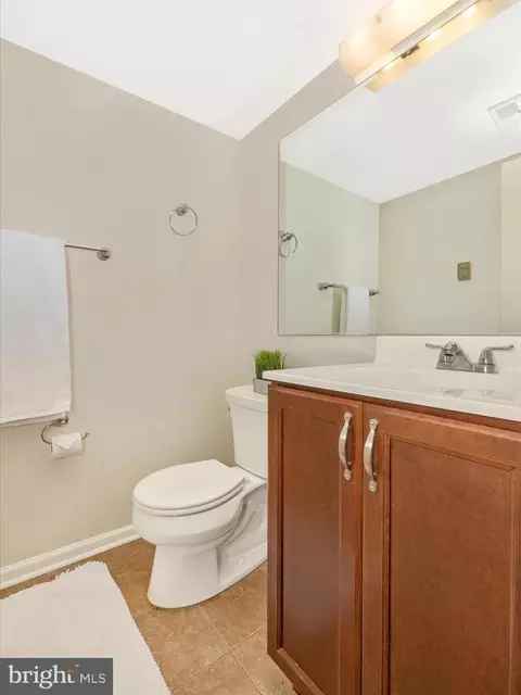 209 Thames Dr, Frederick, MD 21702 photo 33