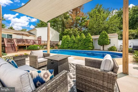 13270 Penn Shop Rd, Mount Airy, MD 21771