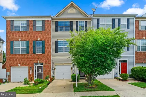 641 Cawley Dr, Frederick, MD 21703 photo 2
