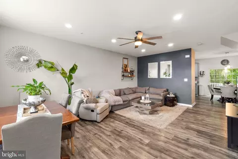 641 Cawley Dr, Frederick, MD 21703 photo 9