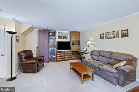 5040 Saint Simon Ter, Frederick, MD 21703 photo 14
