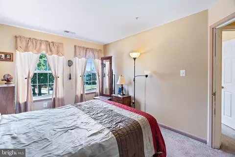 5040 Saint Simon Ter, Frederick, MD 21703 photo 28