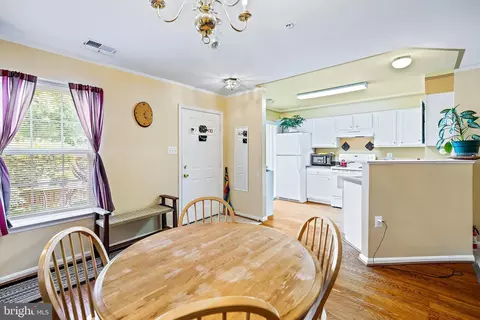 5040 Saint Simon Ter, Frederick, MD 21703 photo 9