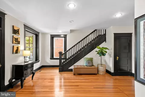 239 Washington St, Frederick, MD 21701 photo 9
