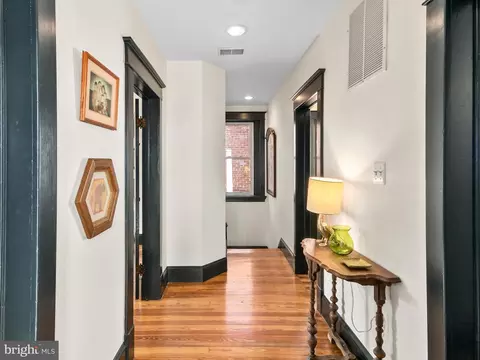 239 Washington St, Frederick, MD 21701 photo 30