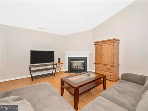 2129 Wainwright Ct #2B, Frederick, MD 21702 photo 8