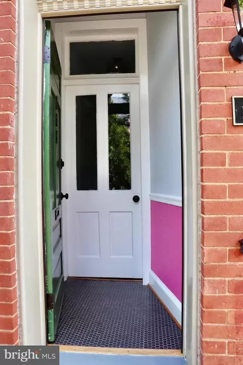 104 E 4th St, Frederick, MD 21701 photo 3