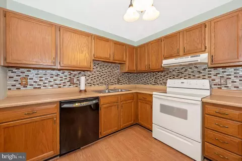 1606 Andover Ln, Frederick, MD 21702 photo 13