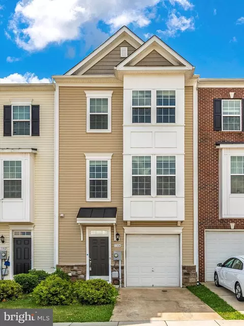 1104 Frontline Dr, Frederick, MD 21703