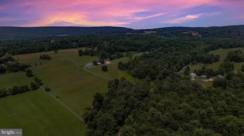 13326 Brandenburg Hollow Rd, Smithsburg, MD 21783