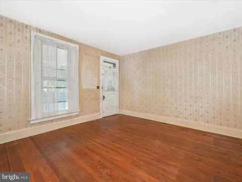 620 Trail Ave, Frederick, MD 21701 photo 4