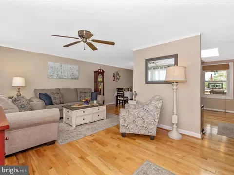 1303 Butterfly Ln, Frederick, MD 21703 photo 7