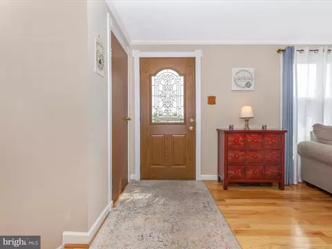 1303 Butterfly Ln, Frederick, MD 21703 photo 4
