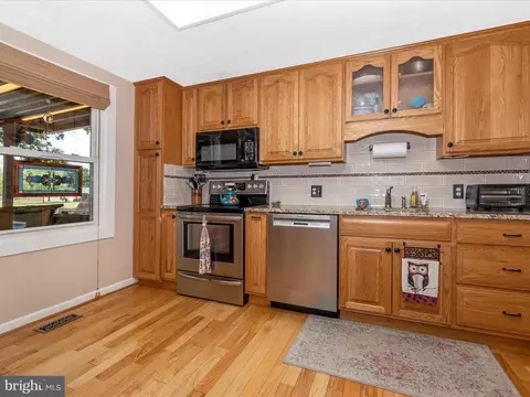 1303 Butterfly Ln, Frederick, MD 21703 photo 16