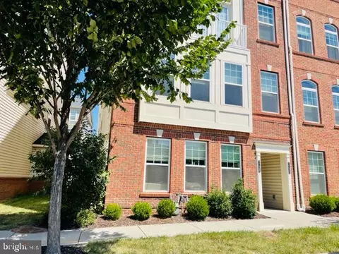 7130 Proclamation Pl, Frederick, MD 21703 photo 2