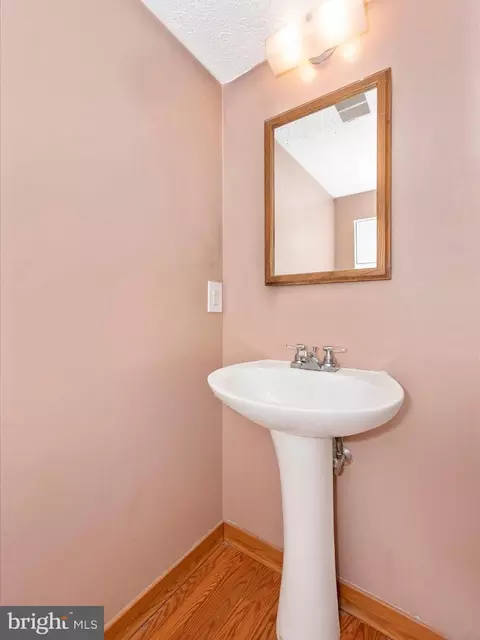 99 Fairfield Dr, Frederick, MD 21702 photo 14