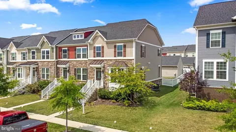 1177 Potomac View Pkwy, Brunswick, MD 21716