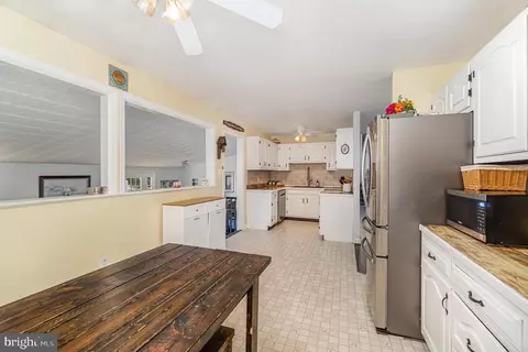 8639 Chestnut Grove Rd, Frederick, MD 21701 photo 8
