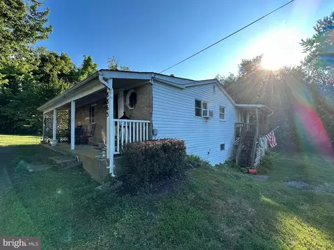 8865 Baltimore Rd, Frederick, MD 21704 photo 2