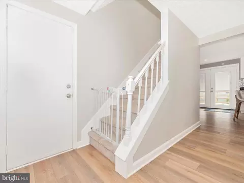 5689 Pebble Dr, Frederick, MD 21703 photo 4
