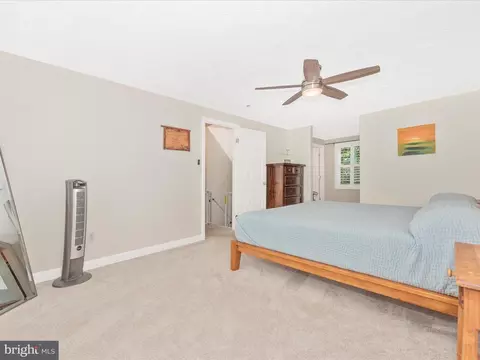 5689 Pebble Dr, Frederick, MD 21703 photo 24
