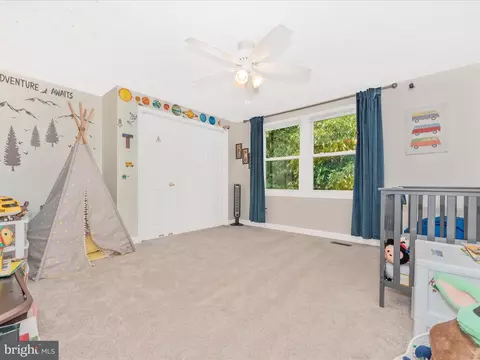 5689 Pebble Dr, Frederick, MD 21703 photo 30