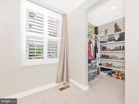 5689 Pebble Dr, Frederick, MD 21703 photo 27
