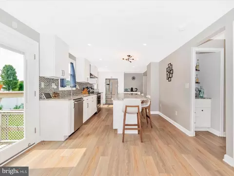 5689 Pebble Dr, Frederick, MD 21703 photo 14