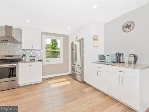 5689 Pebble Dr, Frederick, MD 21703 photo 16