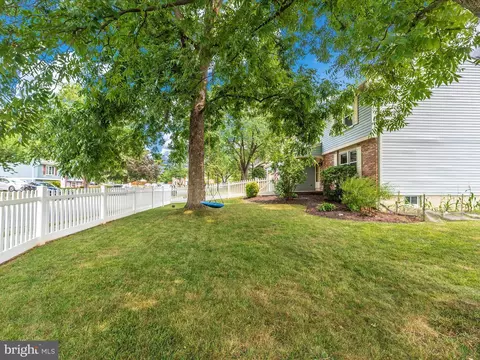 5689 Pebble Dr, Frederick, MD 21703 photo 52