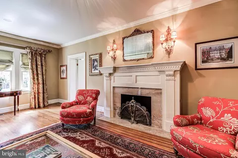 327 Lindbergh Ave, Frederick, MD 21701 photo 9