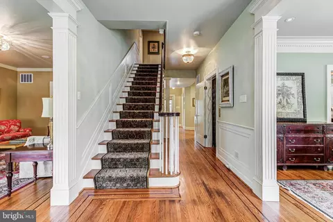 327 Lindbergh Ave, Frederick, MD 21701 photo 3