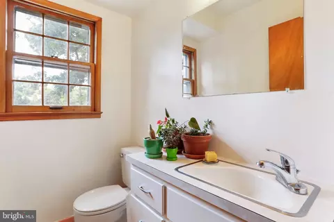 706 Northside Dr, Frederick, MD 21701 photo 18