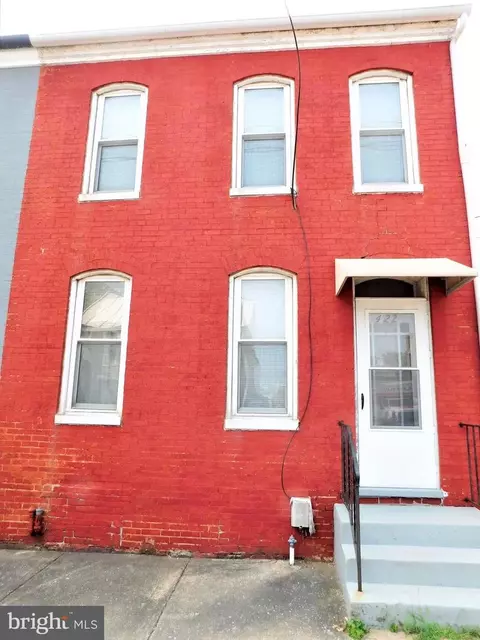 422 W South St, Frederick, MD 21701