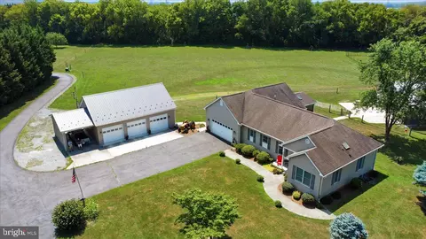 5751 Mountville Rd, Adamstown, MD 21710