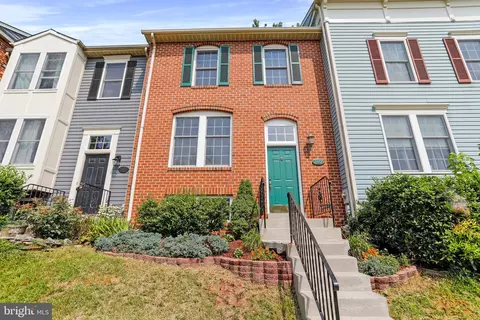 2405 Dunmore Ct, Frederick, MD 21702 photo 3