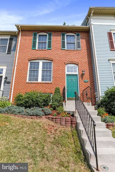 2405 Dunmore Ct, Frederick, MD 21702 photo 4