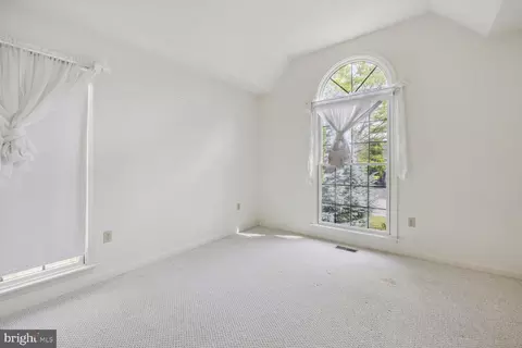 1025 Lindfield Dr, Frederick, MD 21702 photo 12