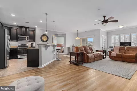 4839 Hiteshow Dr #204, Frederick, MD 21703