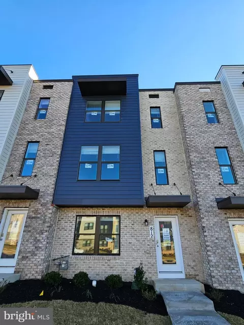 423 Carroll Walk Ave, Frederick, MD 21701