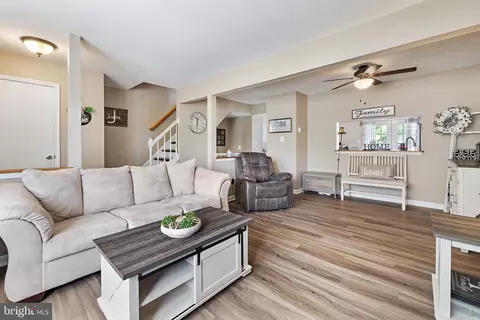 6656 Seagull Ct, Frederick, MD 21703 photo 4