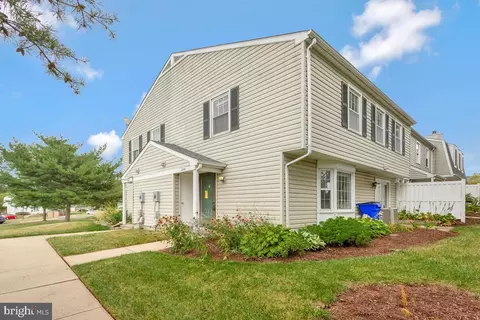 1244 Danielle Dr #1244A, Frederick, MD 21703 photo 3