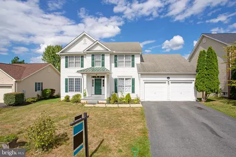 1016 Bexhill Dr, Frederick, MD 21702 photo 5