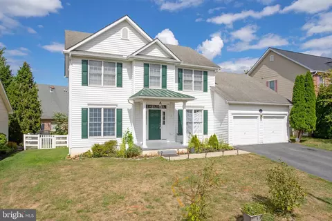 1016 Bexhill Dr, Frederick, MD 21702 photo 3