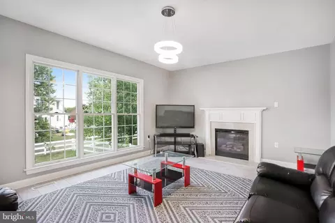 1016 Bexhill Dr, Frederick, MD 21702 photo 25