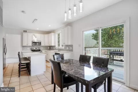 1016 Bexhill Dr, Frederick, MD 21702 photo 19