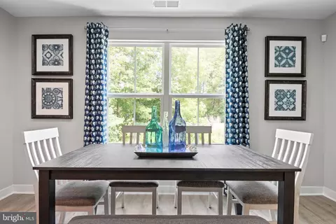 340 Shortleaf Cir, Frederick, MD 21702 photo 9