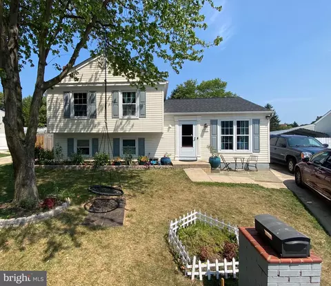 1513 Andover Ln, Frederick, MD 21702