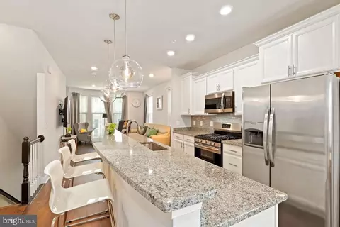 970 Holden Rd, Frederick, MD 21701 photo 3