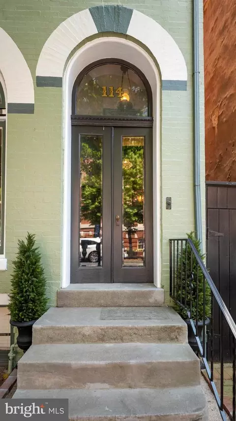 114 E Church St, Frederick, MD 21701 photo 2
